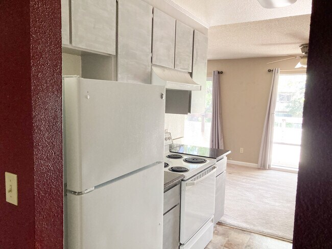 Building Photo - 283 Tradewinds Dr