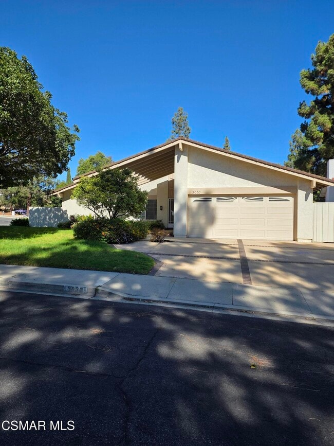 Building Photo - 3030 Morningside Dr