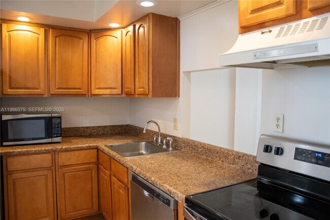 Foto del edificio - 505 E Dania Beach Blvd