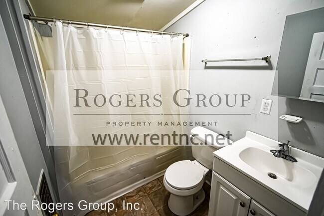 Building Photo - 2 br, 1 bath House - 242 Pearl St