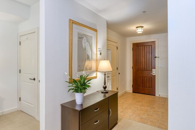 Foto del edificio - 945 Registry Blvd