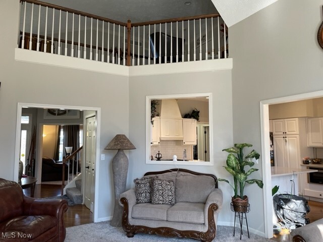 Foto del edificio - 751 Jamestown Ct
