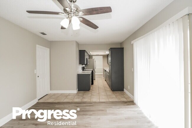 Foto del edificio - 8716 Sorrel Dr