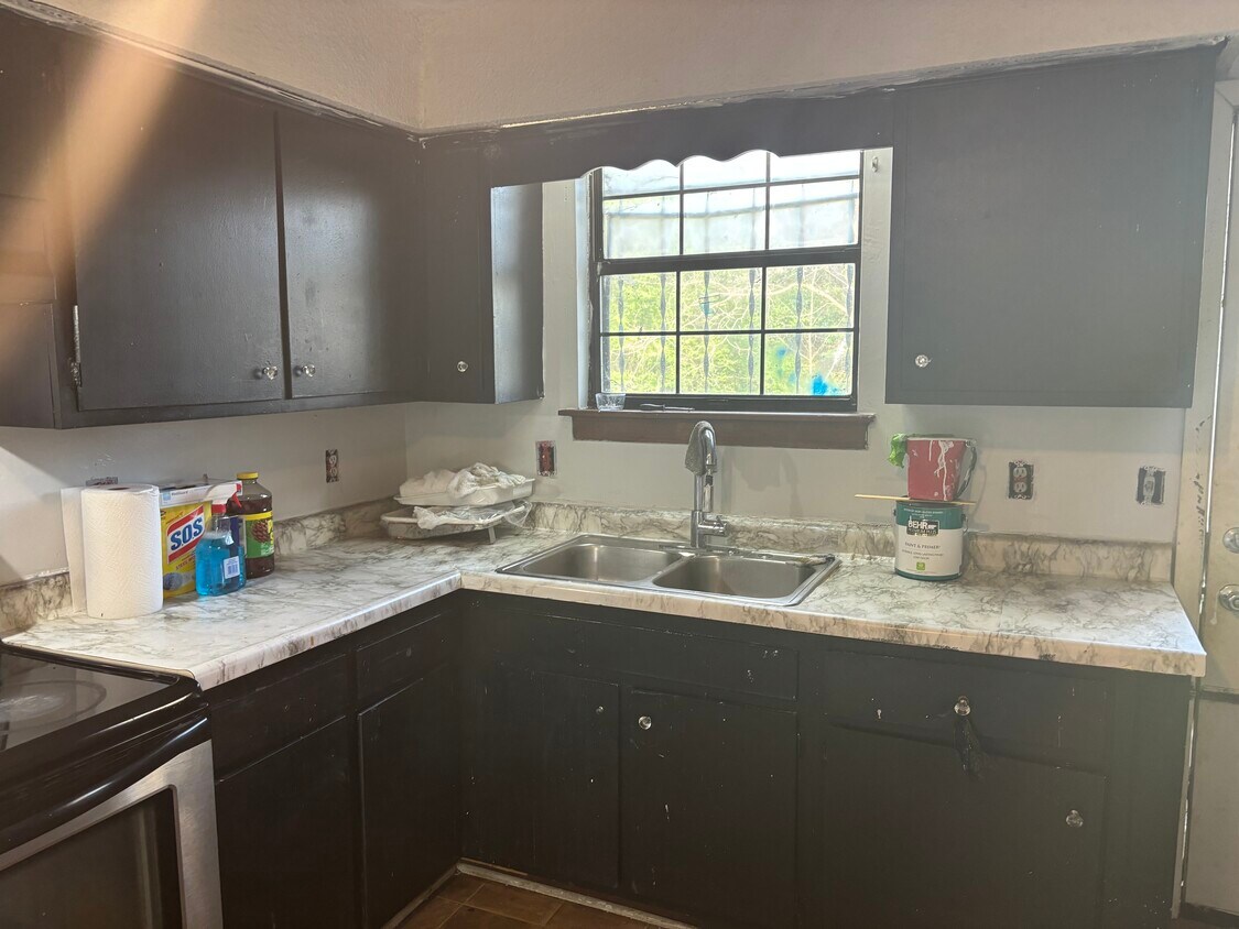 Foto del edificio - 4526 Brooke Valley Dr