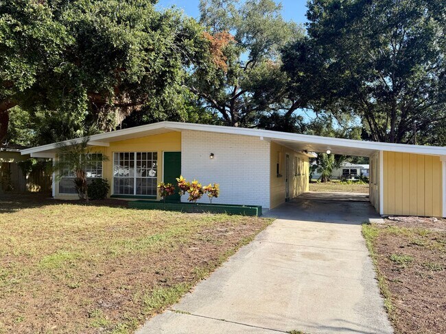 Foto del edificio - 3/2 Home located in PRIME South Tampa! Available NOW!