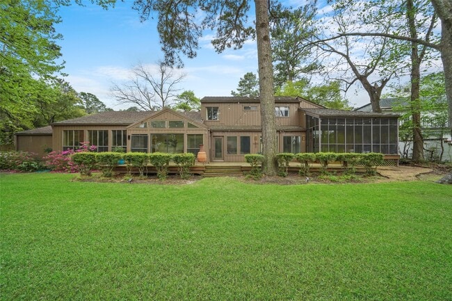 Building Photo - 84 April Wind Dr S