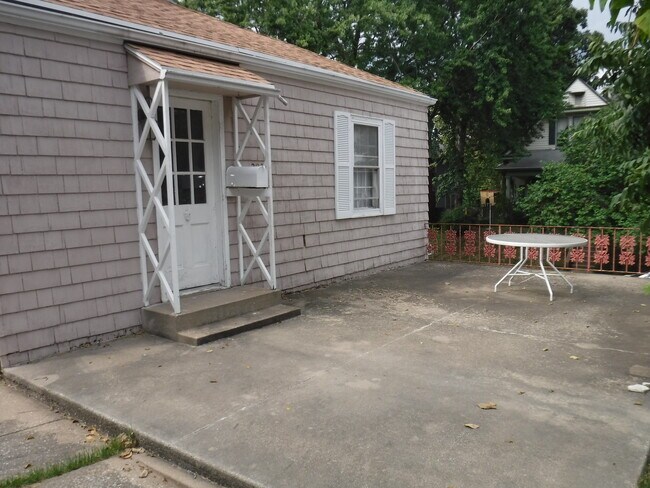 Foto del edificio - 2932 Penn St