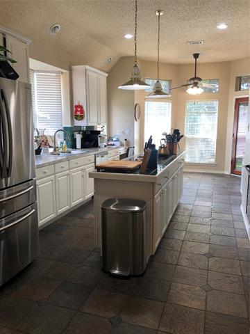 Foto del edificio - 2685 Hillside Dr