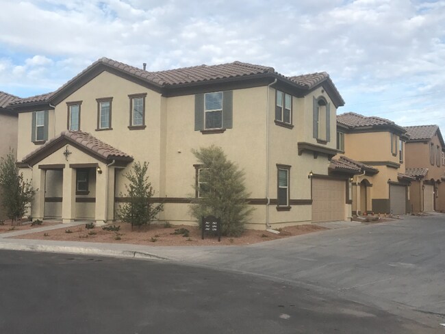 Foto del edificio - 2949 S Colorado St