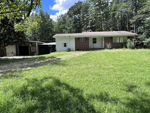 Building Photo - 1531 MS-9