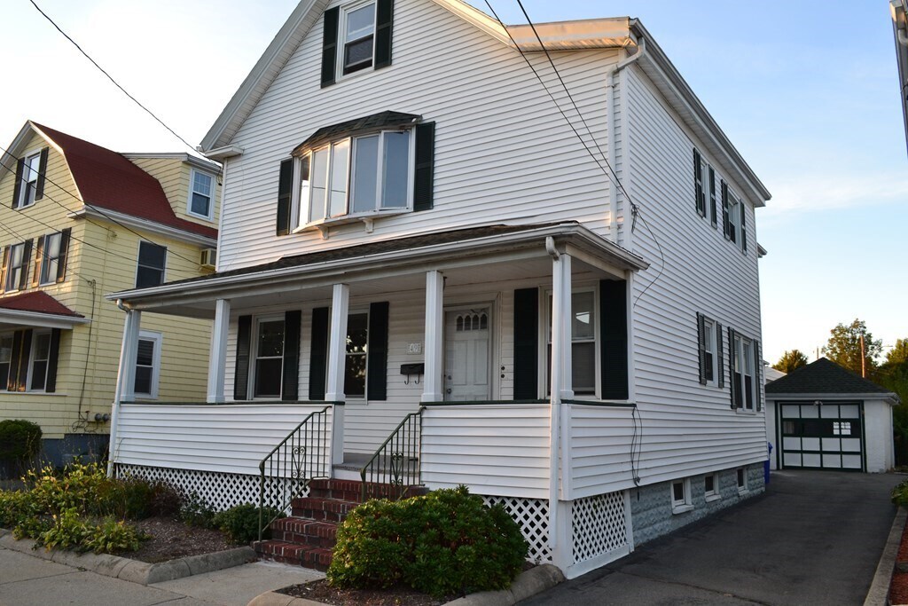 Primary Photo - 49 Oakland St