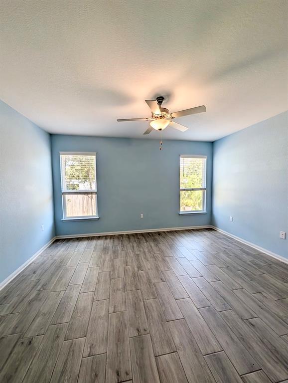Building Photo - 824 Falkland Trace