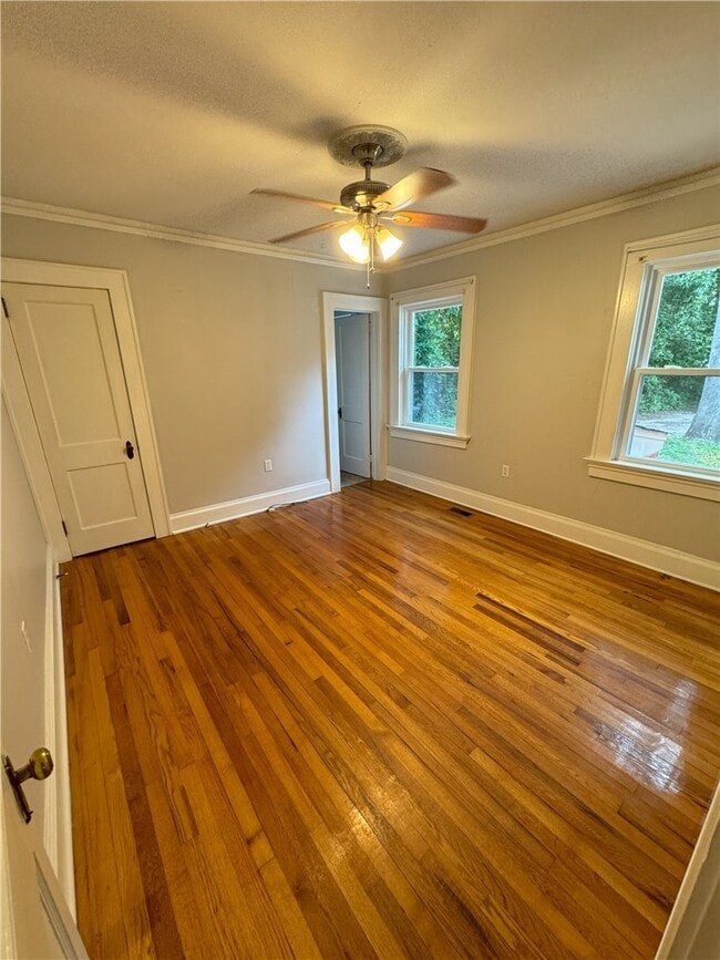 Building Photo - 212 Whitehall Rd