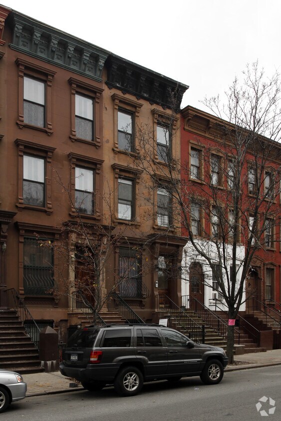 Building Photo - 212 W 123rd St