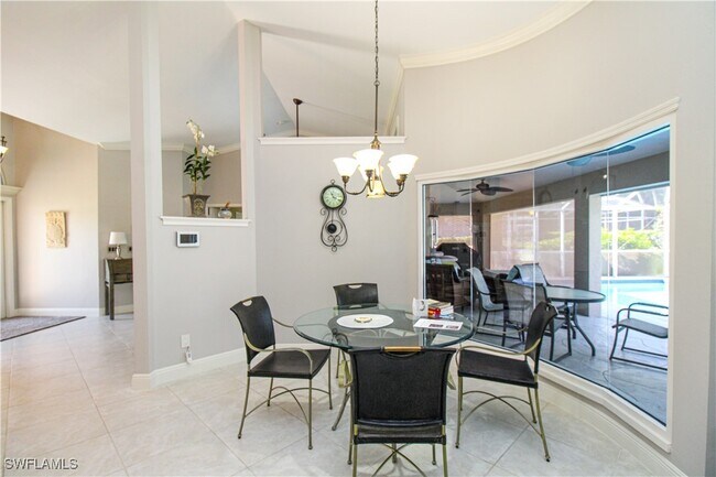 Foto del edificio - 333 Wentworth Ct