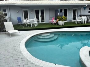 Building Photo - 3410 Spring St