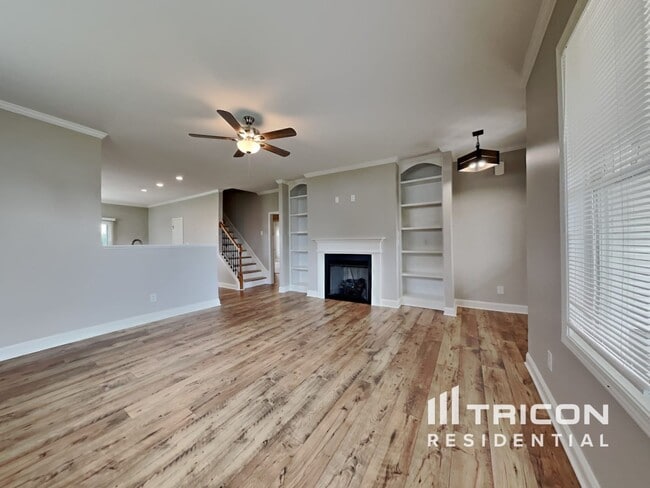 Building Photo - 83 Fish Whistle Ct