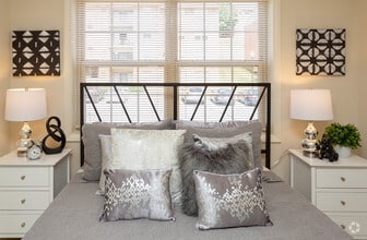 2BR, 2BA - 1100 SF - Cromwell Valley Apartments