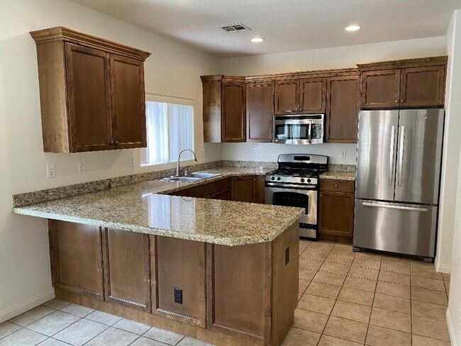 Foto del edificio - 857 Park Walk Ave