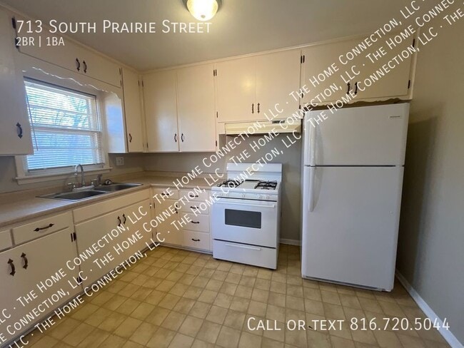 Building Photo - 713 S Prairie St