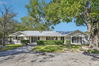 Building Photo - 310 Rosewood Ave