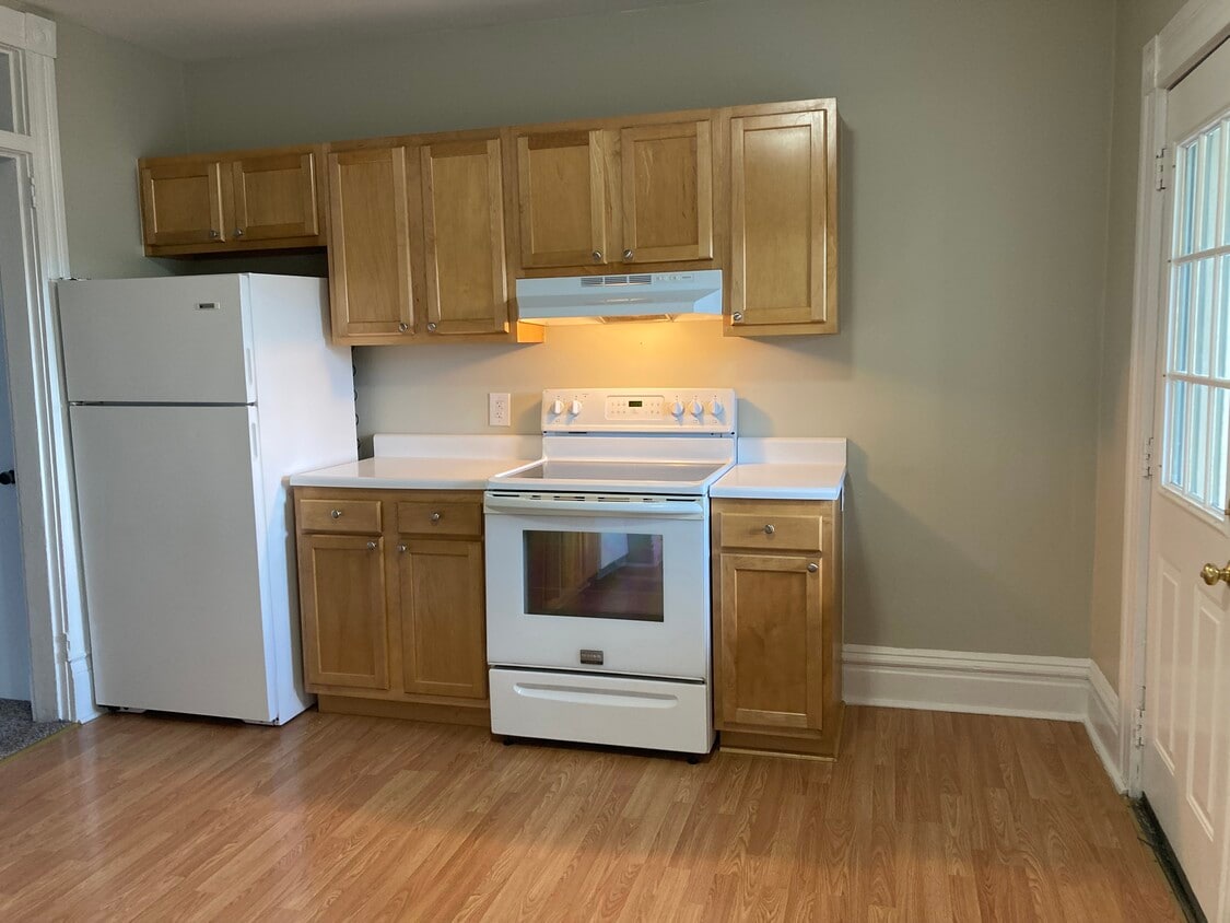 Kitchen - 807 Market St