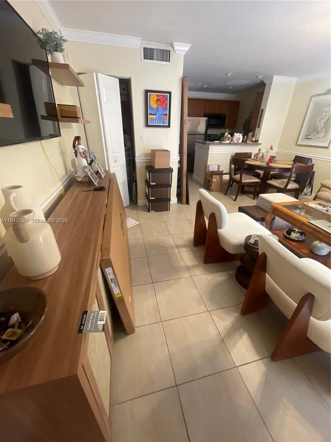 Foto del edificio - 10820 N Kendall Dr