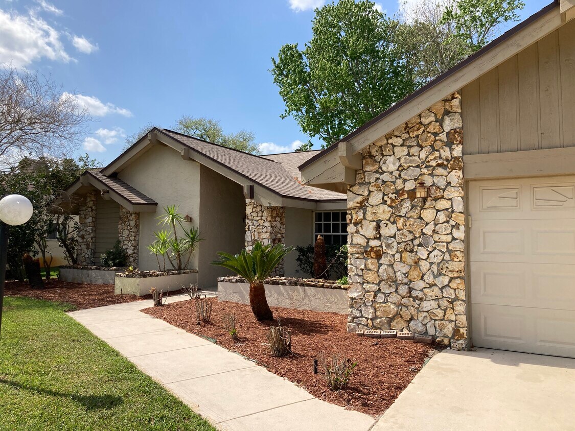 66 Kingsley Ln, Ormond Beach, FL 32174 House for Rent in Ormond Beach