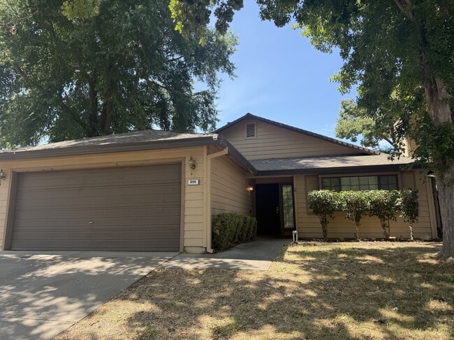 Building Photo - 844 Stetson Way