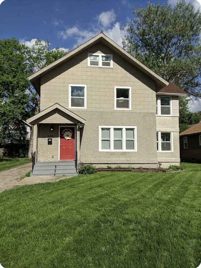 Building Photo - 659 33rd St