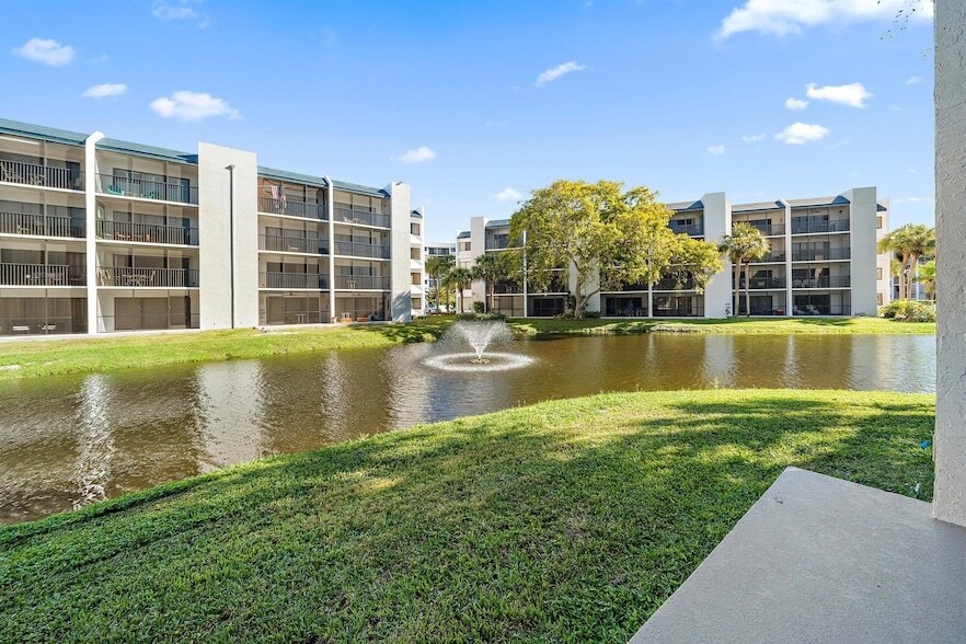 Photo - 1605 S US HIGHWAY 1 Unit D106