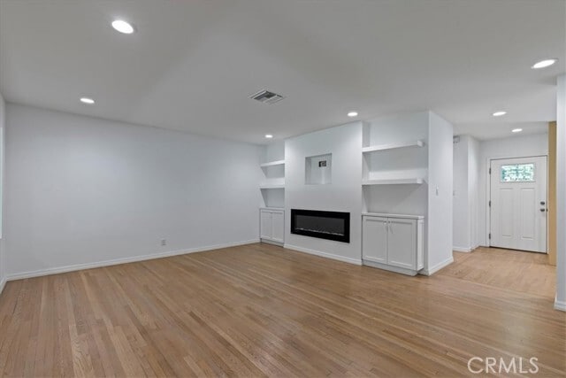 Building Photo - 706 Tufts Ave