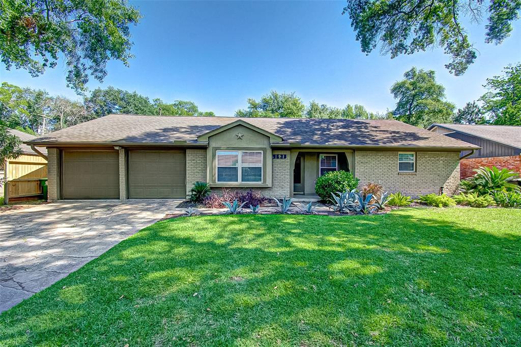 Primary Photo - 9638 Meadowglen Ln
