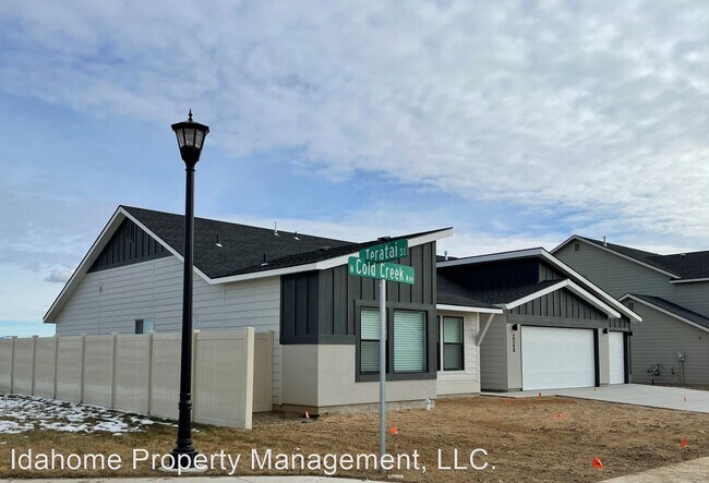 Building Photo - 4 br, 2 bath House - 2348 N Cold Creek Ave
