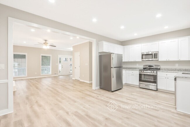 Foto del edificio - 550 River Overlook Dr NW