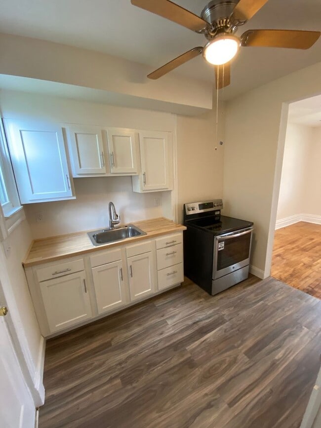 Photo - Newly Renovated 2 Bedroom in Beechview- Off-Street Parking, Finished Attic - Available Now! House