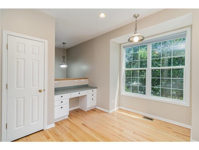 Building Photo - 15773 Porchlight Ln