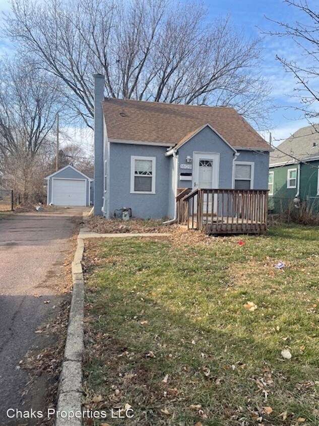 2 br, 1 bath House 1609 N Jessica House Rental in Sioux Falls, SD