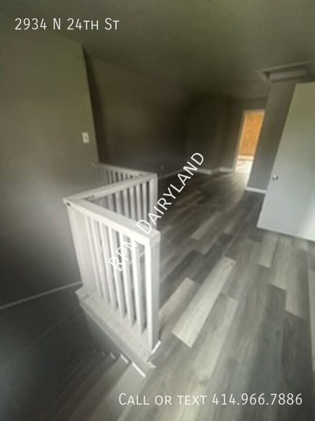 Building Photo - 2934 N 24th St