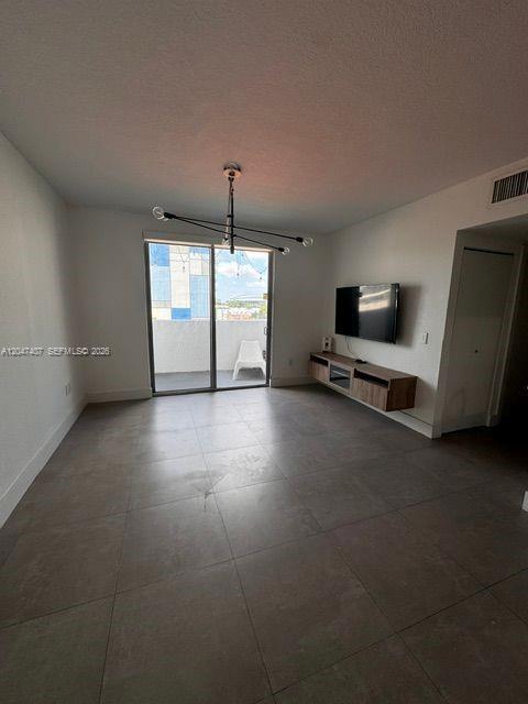 Foto del edificio - 36 NW 6th Ave