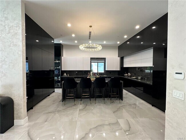 Foto del edificio - 12815 Martha St