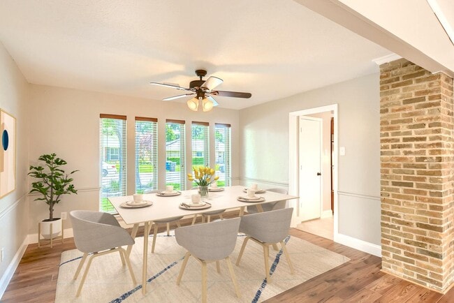 Building Photo - Sensational Prestonwood home with outdoor pool & cabana