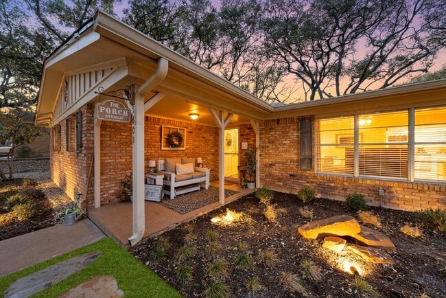 Foto del edificio - 5601 Westlawn Dr