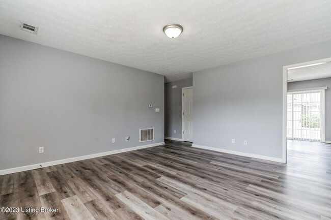 Building Photo - 9500 Brady John Ct