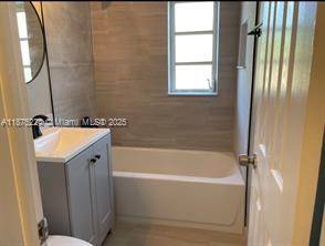 Foto del edificio - 14941 Tyler St