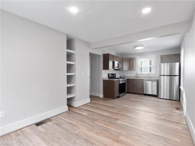Building Photo - 1 br, 1 bath House - 220 Waterman Ave