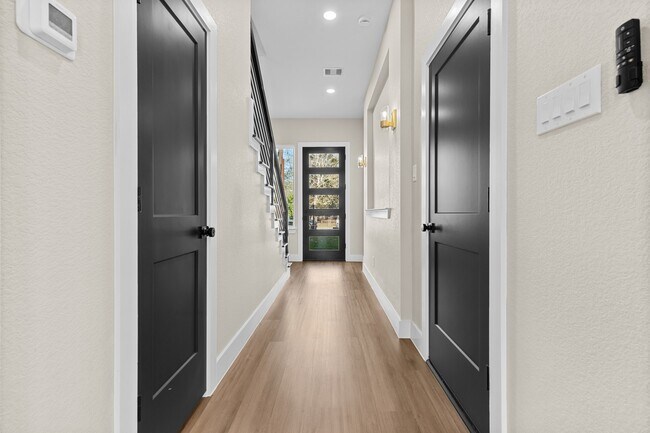 Foto del edificio - 4206 Kewanee St