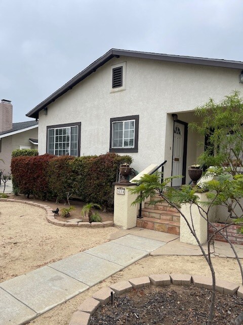 Foto del edificio - 1614 Cypress Ave.