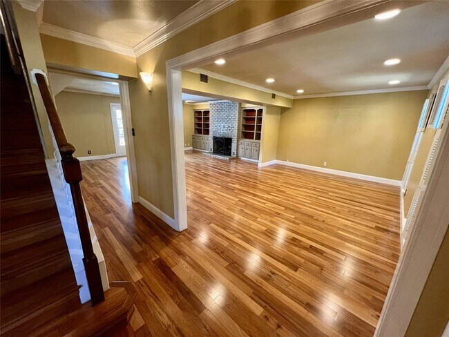 Foto del edificio - 7211 Mesa Dr