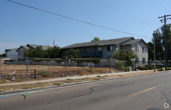 Building Photo - Melody Lane Apartments
